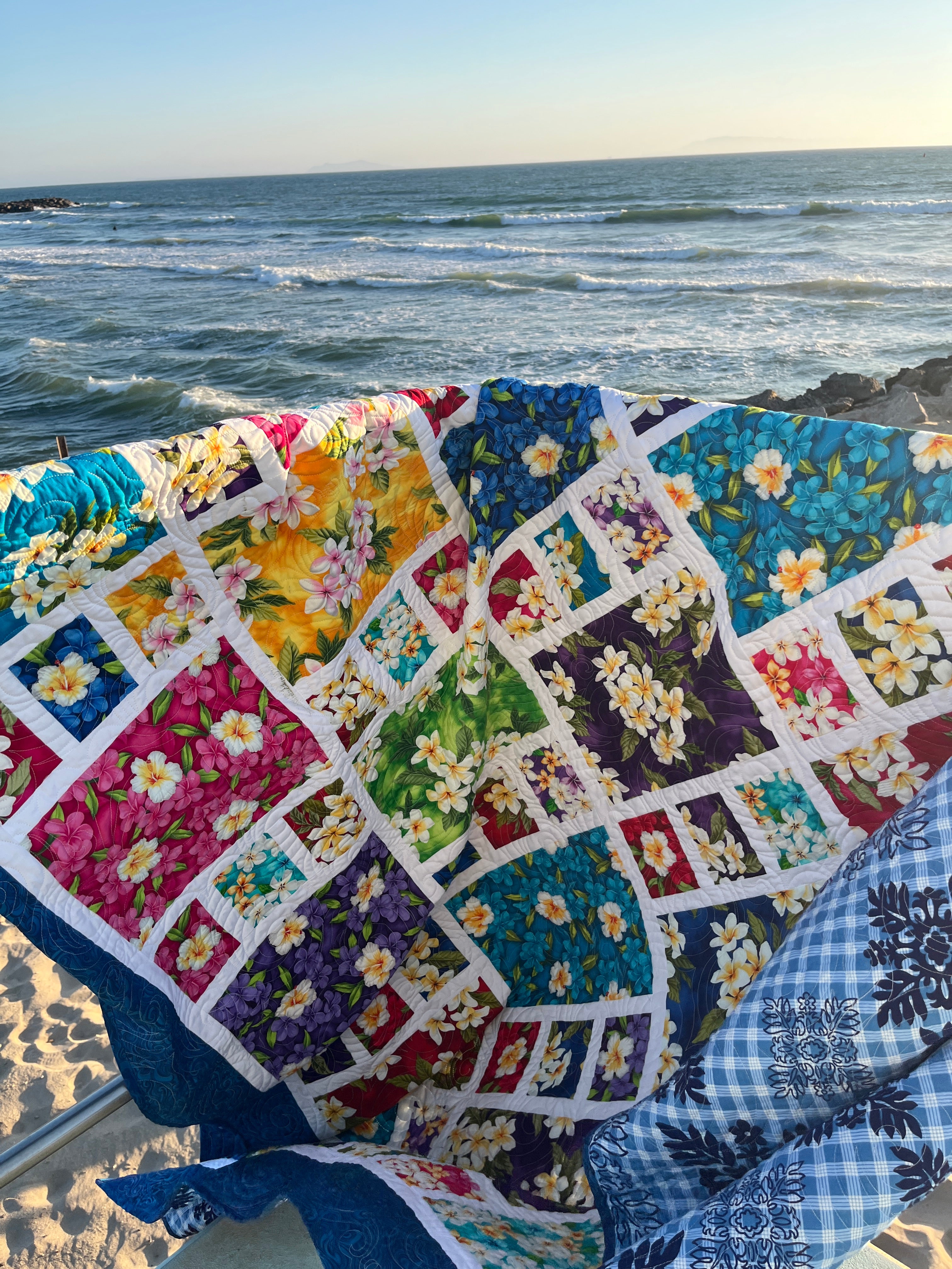 Hawaiian Quilt Kit, Aloha Island Quilt in Large Throw Size, A Blue Pacific Fabrics Exclusive